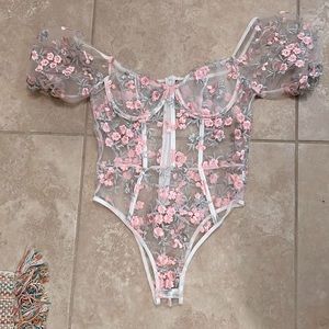 Flower see through Lingerie. NEVER worn it.